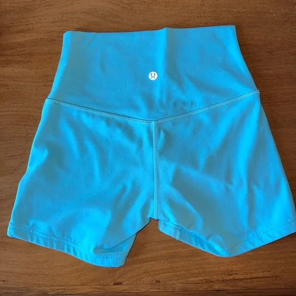 Cyan Blue Lululemon Align 4” Shorts - Picture 4 of 5